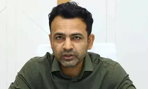 కలెక్టర్ పేరుతో ఫేక్ వాట్సాప్ సందేశాలు
