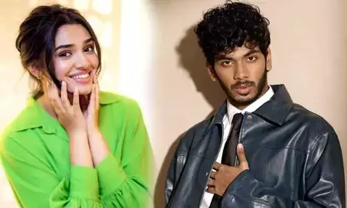 స్టార్ డైరెక్టర్ కుమారుడితో కృతిశెట్టి రొమాన్స్.. ఐరన్ లెగ్ బలే ఛాన్స్ కొట్టేసిందిగా..!