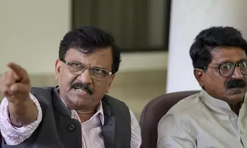 శివసేనలో ముదిరిన సంక్షోభం.. తిరుగుబాటు ఎంపీలకు రూ.10 కోట్లు ఇచ్చారని సంజయ్ రౌత్ ఆరోపణ