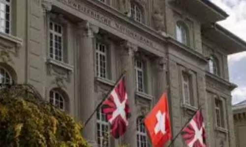 Swiss Banks: స్విస్ బ్యాంకుల్లో తగ్గిన భారతీయుల సొమ్ము