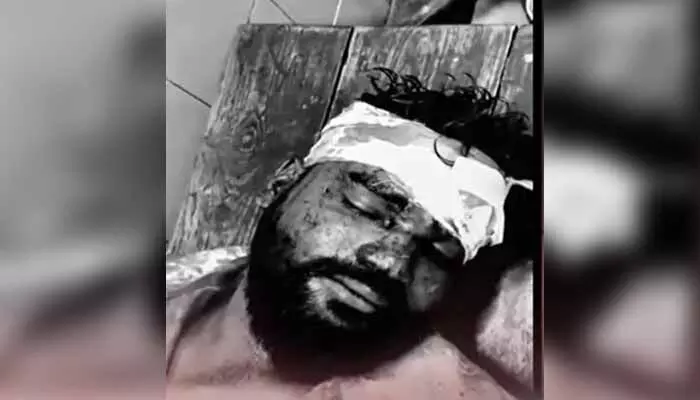 కర్నూలులో రెచ్చిపోయిన అల్లరి మూక.. వైసీపీ పనేనా? కర్నూలులో రెచ్చిపోయిన అల్లరి మూక.. వైసీపీ పనేనా?
