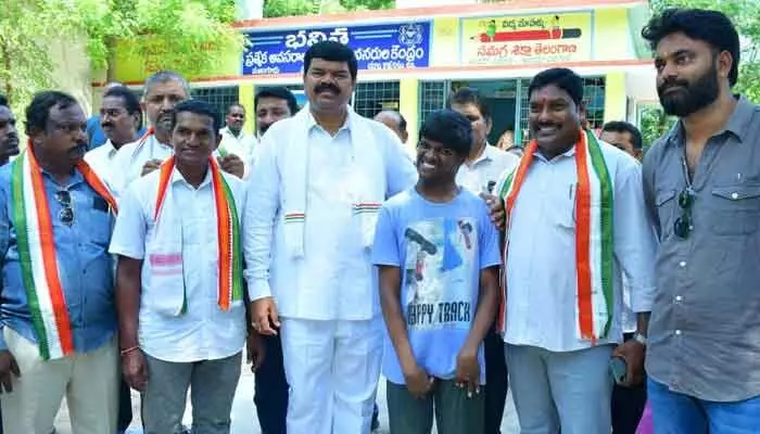 మణుగూరులో పునర్నిర్మించిన భవిత భవనం.. ప్రారంభోత్సవంలో పాల్గొన్న ఎమ్మెల్యే మణుగూరులో పునర్నిర్మించిన భవిత భవనం.. ప్రారంభోత్సవంలో పాల్గొన్న ఎమ్మెల్యే