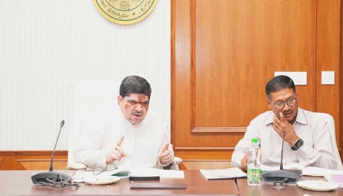 ఆర్టీసీ ఉద్యోగులకు గుడ్ న్యూస్.. 11 శాతం ఫిట్‌మెంట్‍పై మంత్రి పొన్నం కీలక ప్రకటన