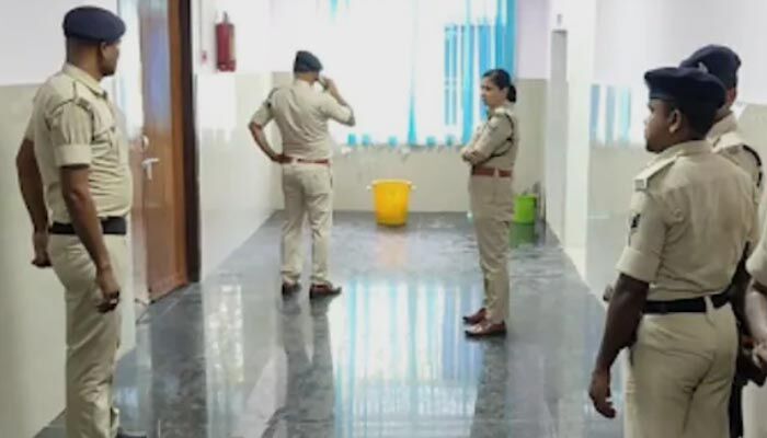 బీహార్‌లో దారుణం: వివాహితపై సామూహిక అత్యాచారం.. ప్రైవేట్ పార్ట్‌లో బుల్లెట్!
