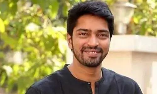 అల్లరి నరేష్ రంభ ఊర్వశి మేనక కోసం భారీ బడ్జెట్.. కారణం అదే?