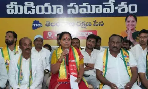 కాంగ్రెస్ నేతలు బందిపోట్లు.. రైతుల ఉసురు తగలక మానదు!