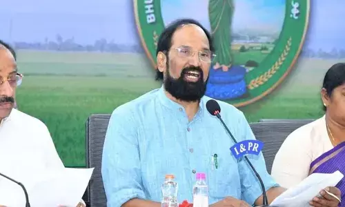 వరి ఉత్పత్తి జరిగే 20 ప్రాంతాల్లో ఆధునిక ధాన్యం సైలోలు: మంత్రి ఉత్తమ్ కుమార్ రెడ్డి
