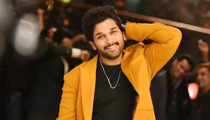 సంధ్య థియేటర్ కేసులో ట్విస్ట్: హీరో అల్లు అర్జున్కు కోర్టు నోటీసులు సంధ్య థియేటర్ కేసులో ట్విస్ట్: హీరో అల్లు అర్జున్కు కోర్టు నోటీసులు