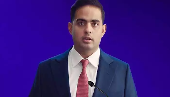 రికార్డు సృష్టించిన జియో.. తొలిసారి రూ.30వేల కోట్ల ప్రాఫిట్: ఆకాశ్ అంబానీ రికార్డు సృష్టించిన జియో.. తొలిసారి రూ.30వేల కోట్ల ప్రాఫిట్: ఆకాశ్ అంబానీ