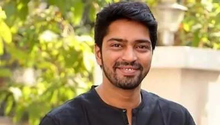 అల్లరి నరేష్ రంభ ఊర్వశి మేనక కోసం భారీ బడ్జెట్.. కారణం అదే? అల్లరి నరేష్ రంభ ఊర్వశి మేనక కోసం భారీ బడ్జెట్.. కారణం అదే?