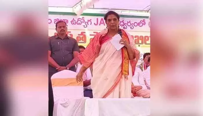 ఉలుకు.. పలుకు లేని ఉద్యమం ఉలుకు.. పలుకు లేని ఉద్యమం