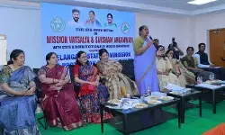 ‘జీరో చైల్డ్ మ్యారేజెస్’ దిశగా తెలంగాణ.. పోక్సో కేసుల తగ్గింపే లక్ష్యం : మంత్రి సీతక్క ‘జీరో చైల్డ్ మ్యారేజెస్’ దిశగా తెలంగాణ.. పోక్సో కేసుల తగ్గింపే లక్ష్యం : మంత్రి సీతక్క