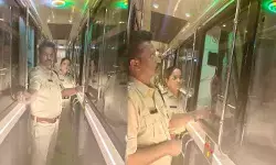 గాజు ఛాంబర్లతో కూడిన స్లీపర్ బస్సులపై రవాణా శాఖ కఠిన చర్యలు