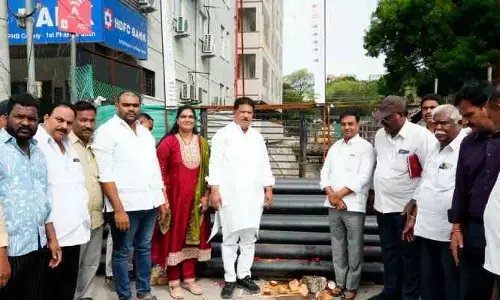 అభివృద్ధి పనులను ప్రారంభించిన చేసిన ఎమ్మెల్యే మాధవరం