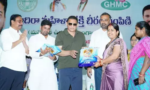 మహిళా సాధికారతకు ప్రభుత్వం కట్టుబడి ఉంది: మంత్రి అజారుద్దీన్