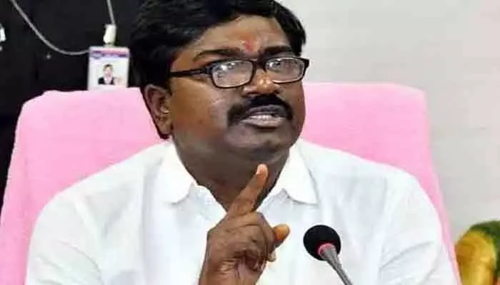 ‘బుగ్గపాడు భూ దోపిడీ పై విచారణ జరిపించాలి’.. మాజీ మంత్రి పువ్వాడ అజయ్ కుమార్ డిమాండ్ ‘బుగ్గపాడు భూ దోపిడీ పై విచారణ జరిపించాలి’.. మాజీ మంత్రి పువ్వాడ అజయ్ కుమార్ డిమాండ్