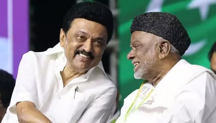 డీఎంకేతో 60 ఏళ్ల బంధానికి ముస్లిం లీగ్ గుడ్బై.. కారణం అదే! డీఎంకేతో 60 ఏళ్ల బంధానికి ముస్లిం లీగ్ గుడ్బై.. కారణం అదే!