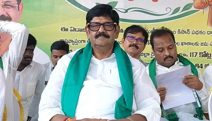 ఆ కంపెనీలు సీజ్.. క్రిమినల్ కేసులు పెడతాం: మంత్రి ఆనం ఆ కంపెనీలు సీజ్.. క్రిమినల్ కేసులు పెడతాం: మంత్రి ఆనం