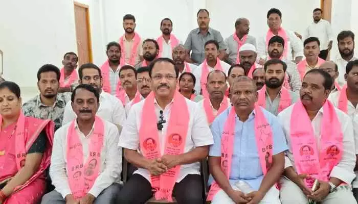 రైతులు అంటే కాంగ్రెస్ కు ఎందుకు అంత చులకన రైతులు అంటే కాంగ్రెస్ కు ఎందుకు అంత చులకన