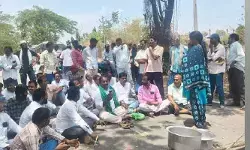 ధాన్యం డబ్బులు ఎక్కడ ? ధాన్యం డబ్బులు ఎక్కడ ?