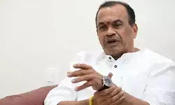 రాష్ట్రంలో వర్షాలు..  ఆర్ అండ్ బీ శాఖ  అలర్ట్.. మంత్రి కోమటిరెడ్డి కీలక  ఆదేశాలు