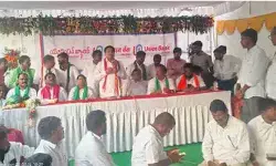 అందరికీ ఉద్యోగాలు సాధ్యం కాదు.. సెల్ఫ్ ఎంప్లాయిమెంట్తో ముందుకు వెళ్లాలి అందరికీ ఉద్యోగాలు సాధ్యం కాదు.. సెల్ఫ్ ఎంప్లాయిమెంట్తో ముందుకు వెళ్లాలి