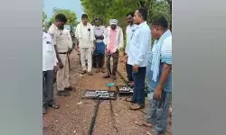 పేద రైతుల భూములను లాక్కుంటే ఊరుకునేది లేదు : బీఆర్‌ఎస్ నేత