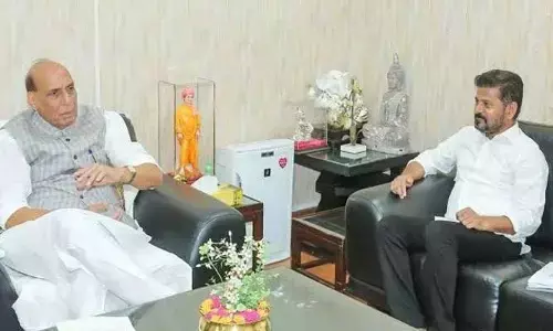 అన్ని వ‌స‌తుల‌తో ఆదిలాబాద్ ఎయిర్‌పోర్ట్‌ను అభివృద్ధి చేయండి... రాజ్‍నాథ్ సింగ్‍కు రేవంత్ రెడ్డి విజ్ఞప్తి