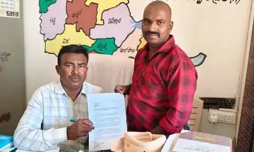 హిందూ స్మశాన వాటికలో డంపింగ్ యార్డును తక్షణమే తొలగించాలి