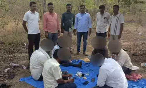 అసాంఘిక కార్యకలాపాలపై పోలీసుల ఉక్కుపాదం