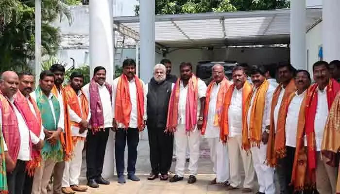 మర్పల్లి అభివృద్ధికి నిధుల వరద మర్పల్లి అభివృద్ధికి నిధుల వరద