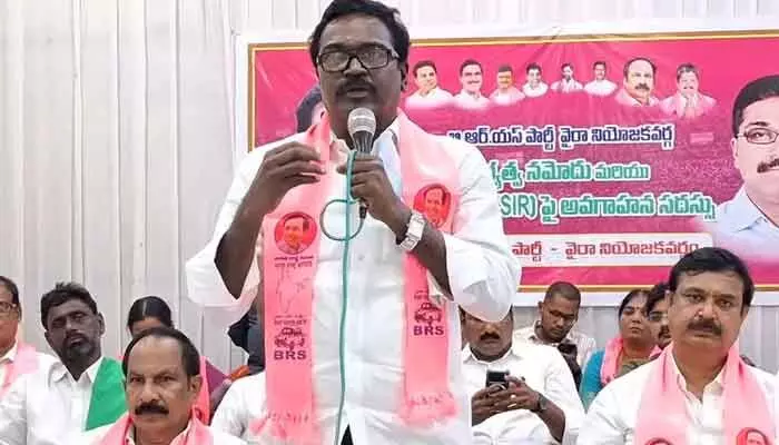 రైతుకు యూరియా ఇవ్వలేని ప్రజా పాలన: మాజీ మంత్రి పువ్వాడ అజయ్ కుమార్ రైతుకు యూరియా ఇవ్వలేని ప్రజా పాలన: మాజీ మంత్రి పువ్వాడ అజయ్ కుమార్