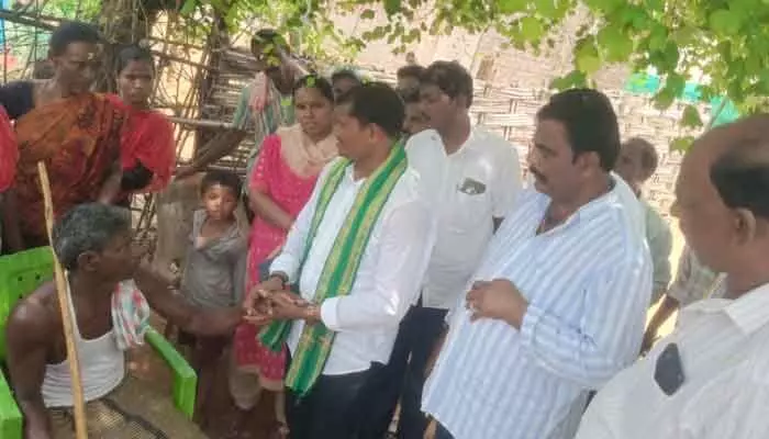 ఇల్లు లేని ప్రతి పేద కుటుంబానికి సొంతింటి కల నెరవేరుస్తాం: ఎమ్మెల్యే ఇల్లు లేని ప్రతి పేద కుటుంబానికి సొంతింటి కల నెరవేరుస్తాం: ఎమ్మెల్యే