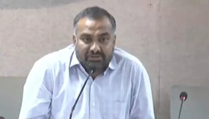 జులై 31 నాటికి ఓటర్ల జాబితా ముద్రిస్తాం: GHMC కమిషనర్ జులై 31 నాటికి ఓటర్ల జాబితా ముద్రిస్తాం: GHMC కమిషనర్