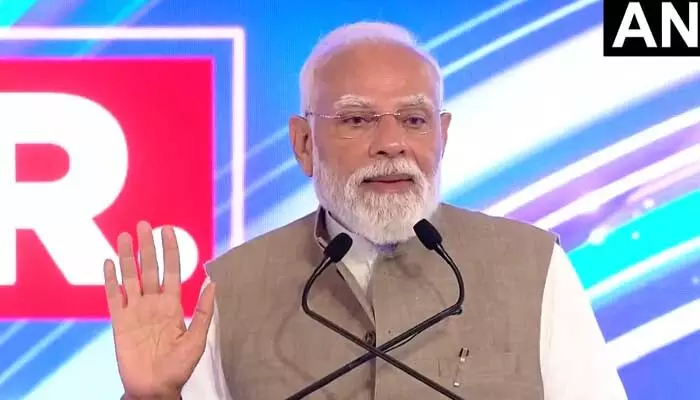 రాబోయే వెయ్యేళ్ల భవిష్యత్తును నిర్మిస్తున్నాం: ప్రధాని మోడీ రాబోయే వెయ్యేళ్ల భవిష్యత్తును నిర్మిస్తున్నాం: ప్రధాని మోడీ