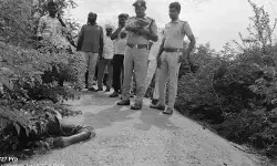 తిమ్మాపూర్లో యువకుడు దారుణ హత్య.. తిమ్మాపూర్లో యువకుడు దారుణ హత్య..