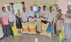రైతులు సాగుకు మేలైన రకాలే పండించాలి: వ్యవసాయ అధికారి రైతులు సాగుకు మేలైన రకాలే పండించాలి: వ్యవసాయ అధికారి