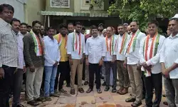 కాంగ్రెస్‌లో చేరిన రామడుగు సర్పంచ్, ఉప సర్పంచ్, 50 మంది కార్యకర్తలు