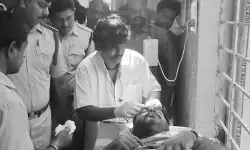 తాడిపత్రిలో టెన్షన్ టెన్షన్.. వైసీపీ నేతపై హత్యాయత్నం తాడిపత్రిలో టెన్షన్ టెన్షన్.. వైసీపీ నేతపై హత్యాయత్నం