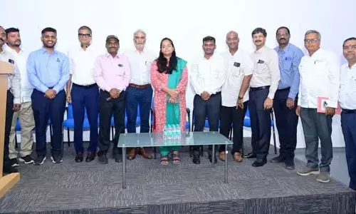 రైతులు విత్తన మేళాలను సద్వినియోగం చేసుకోవాలి