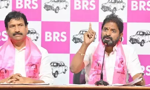 కృష్ణా జలాలపై కర్ణాటక దూకుడు.. కేంద్రం మౌనం: మాజీ మంత్రి