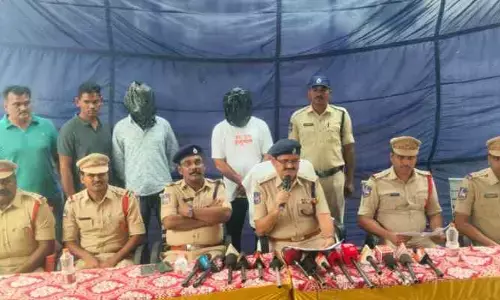 సుల్తానాబాద్‌లో రూ.7 కోట్ల CMR రైస్ స్కాం