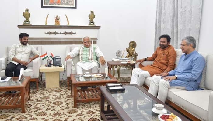 కేంద్రమంత్రి మనోహర్ లాల్ ఖట్టర్‌తో సీఎం రేవంత్‌ రెడ్డి భేటీ.. ఈ సారి ఆ ఇద్దరితో పాటు..