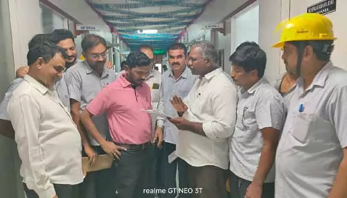ఐటీసీలో నూతన వేతనాలు వెంటనే అమలుపరచాలి: రాష్ట్ర కనీస వేతన మండలి సభ్యుడు ఐటీసీలో నూతన వేతనాలు వెంటనే అమలుపరచాలి: రాష్ట్ర కనీస వేతన మండలి సభ్యుడు