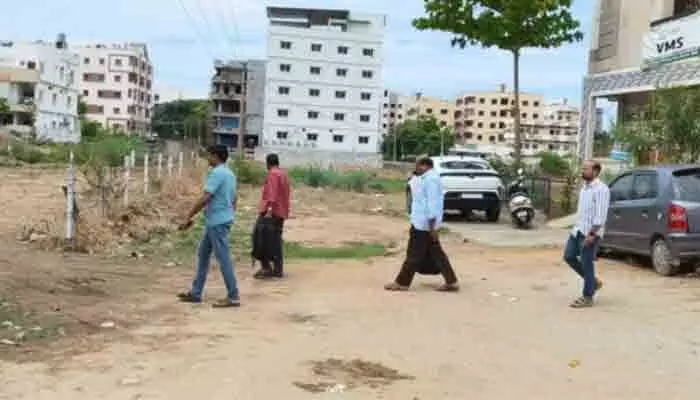 నిజామాబాద్ లో ఏసీబీ తనిఖీలు నిజామాబాద్ లో ఏసీబీ తనిఖీలు
