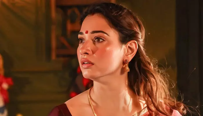 సౌత్ సినిమాల్లో హీరోయిన్లను అలా చూడటం నాకు అస్సలు నచ్చలేదు.. తమన్నా షాకింగ్ కామెంట్స్ సౌత్ సినిమాల్లో హీరోయిన్లను అలా చూడటం నాకు అస్సలు నచ్చలేదు.. తమన్నా షాకింగ్ కామెంట్స్