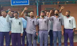 కోల్ ఇండియా తరహాలో వేతనాలు చెల్లించాలని సింగరేణి అధికారుల నిరసన.. కోల్ ఇండియా తరహాలో వేతనాలు చెల్లించాలని సింగరేణి అధికారుల నిరసన..
