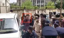 సాయికృష్ణ అదృశ్యం కేసు: సీఐ నాగరాజును ఆసుపత్రికి తరలించిన సిట్.. స్టేట్మెంట్పై ఉత్కంఠ సాయికృష్ణ అదృశ్యం కేసు: సీఐ నాగరాజును ఆసుపత్రికి తరలించిన సిట్.. స్టేట్మెంట్పై ఉత్కంఠ