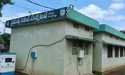పేరుకే సీహెచ్సీ.. సేవల్లో పీహెచ్సీ కంటే దారుణం పేరుకే సీహెచ్సీ.. సేవల్లో పీహెచ్సీ కంటే దారుణం