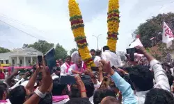 రేవంత్ రెడ్డి రెగ్యులర్ సీఎం కాదు.. రెన్యూవల్ సీఎం రేవంత్ రెడ్డి రెగ్యులర్ సీఎం కాదు.. రెన్యూవల్ సీఎం